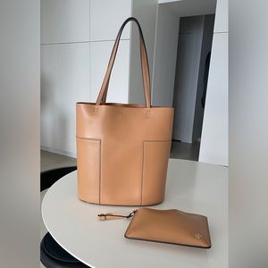 Tory Burch Block T Medium Tote Bag